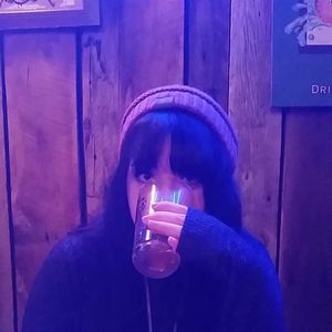 Meet your Posher, Whitney